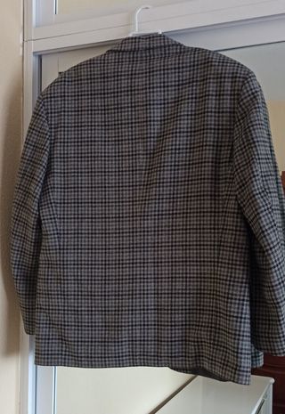 AMERICANA. Talla 52