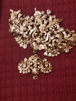 se vende o alquila traje de fallera