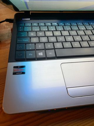 Portatil Packard Bell