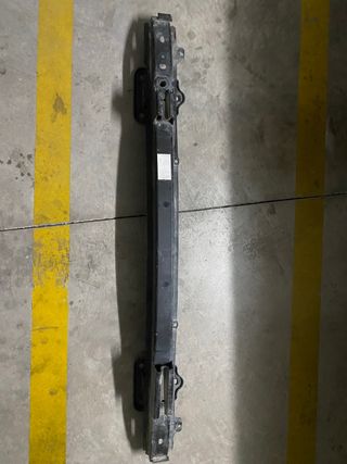 Traviesa paragolpes tras bmw serie 1