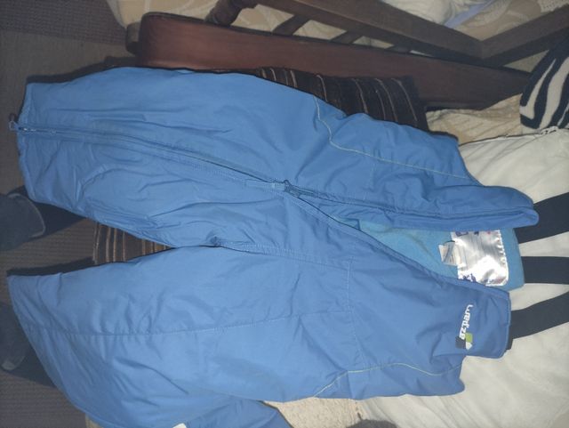 chaqueta y pantalón especial nieve