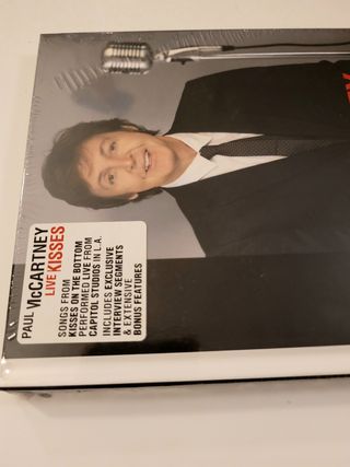 Paul McCartney.Live Kisses DVD+libro sin desmbalar