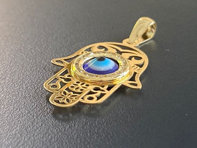 Colgante Mano de Fatima Oro 18 Kilates