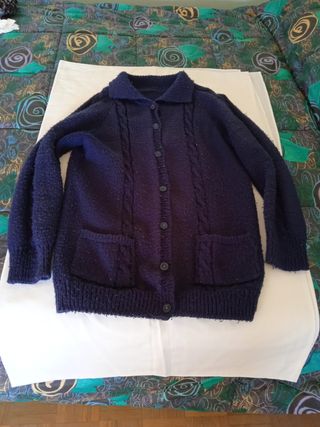 Chaqueta Azul Marino de lana Tejida a Mano 