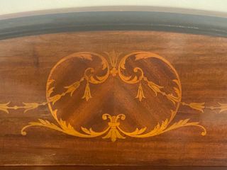 Espectacular Vitrina Eduardiana de Caoba