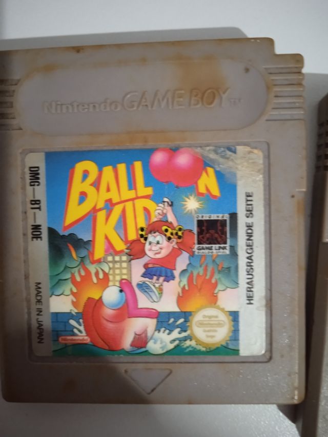 valla kid Game boy