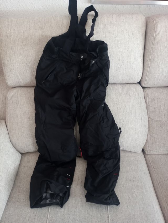 Pantalón para la nieve o esquí T.10.