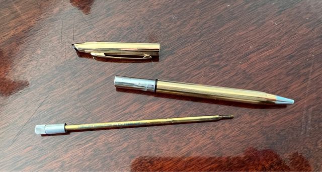 Bolígrafo Anson chapado en oro