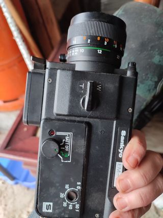 Cámara súper 8 Sankyo Em-30 (no funciona)