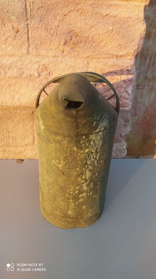 Aceitera industrial. vintage