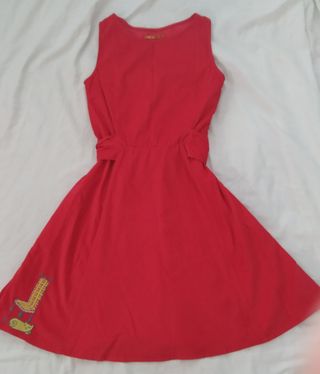 vestido rojo titis