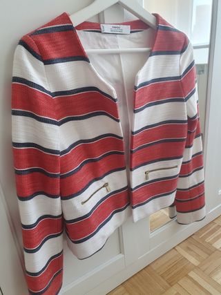 Chaqueta primaveral de Mango 