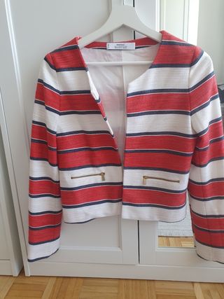 Chaqueta primaveral de Mango 