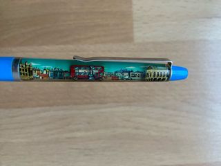 Postal y bola Londres