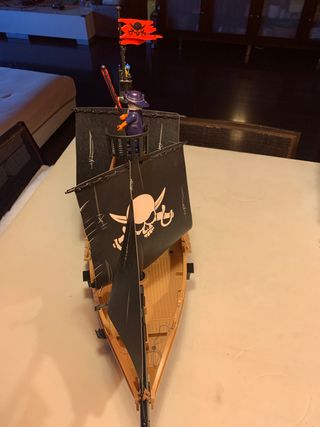 Barco Piratas Playmobile(CON CAJA)
