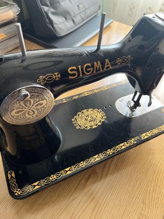 Máquina de coser sigma