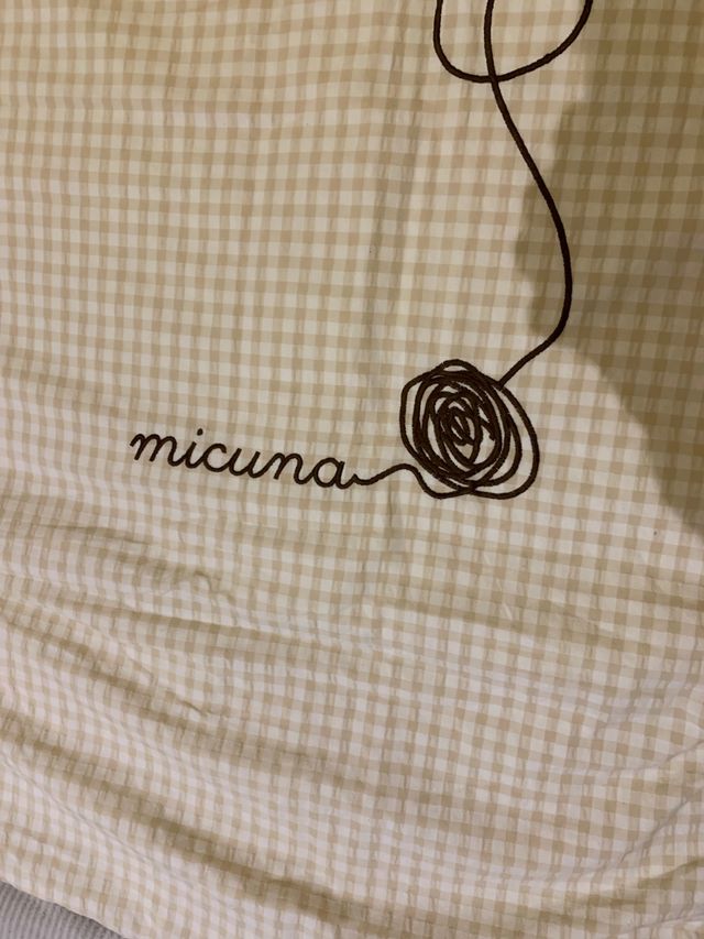 marca MICUNA edredón + chichonera 