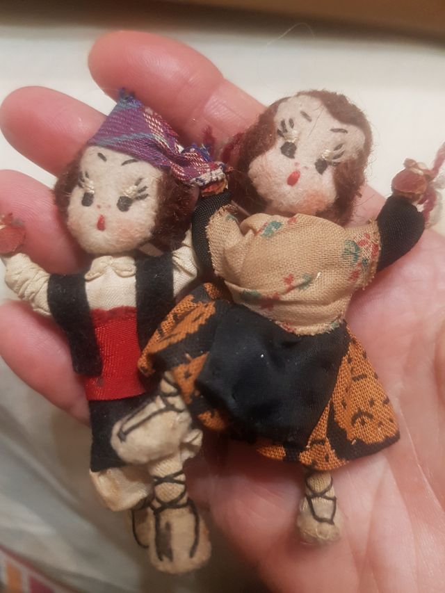 pareja de muñequitos bailarines antiguos