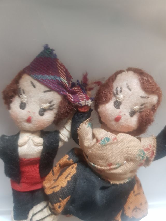 pareja de muñequitos bailarines antiguos