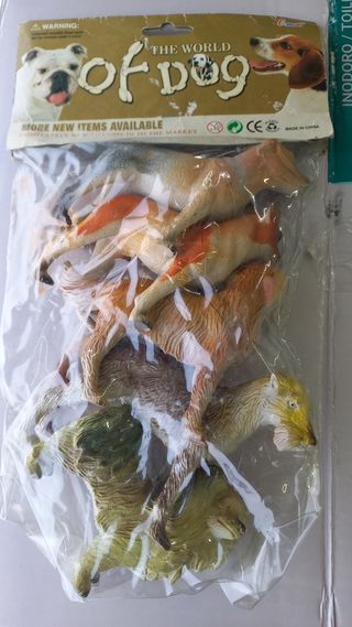 bolsa con 5 perros juguete C7