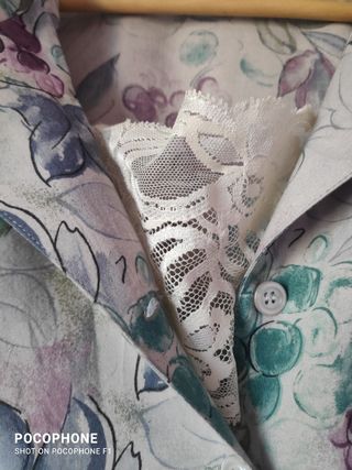 REBAJADA BLUSA PRECIOSA talla 44.