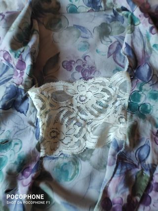 REBAJADA BLUSA PRECIOSA talla 44.