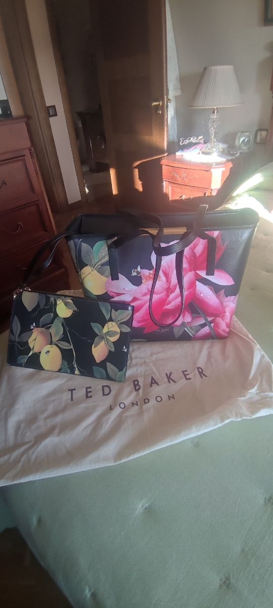 Bolso de piel de la firma Ted Baker