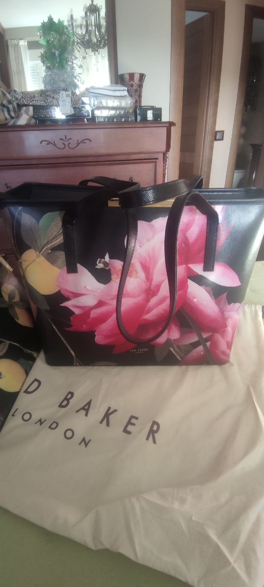 Bolso de piel de la firma Ted Baker