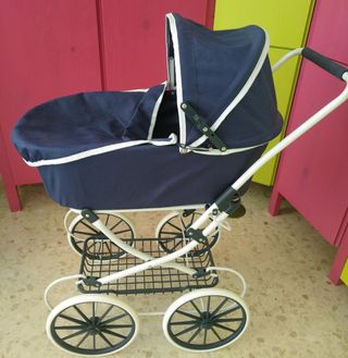 Carrito para muñecas