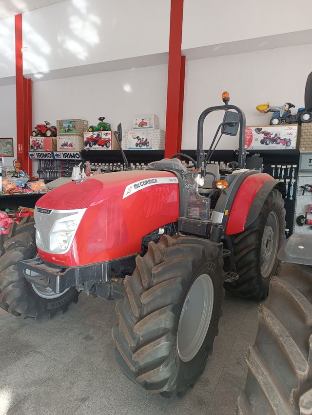 Alquiler de tractores y maquinaria agricola