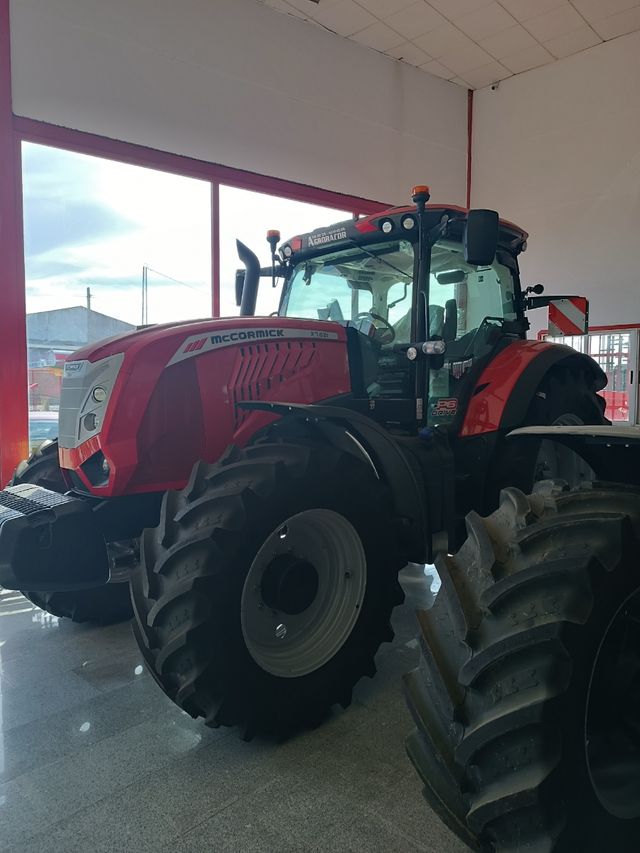 Alquiler de tractores y maquinaria agricola