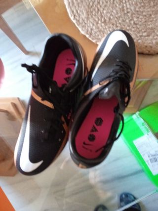 Botas Nike de futbol a estrenar 