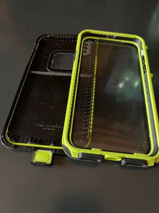 N. 3 Cover iphone x ( 1 impermeabile)