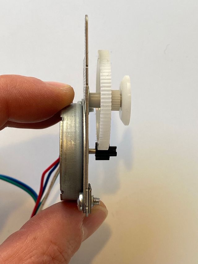 Motor de passo elétrico bipolar