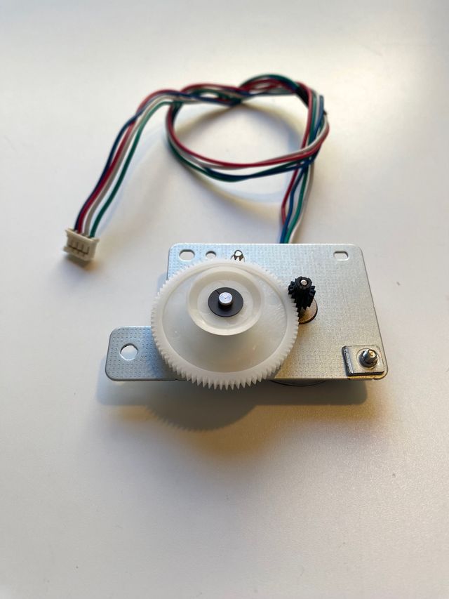 Motor de passo elétrico bipolar
