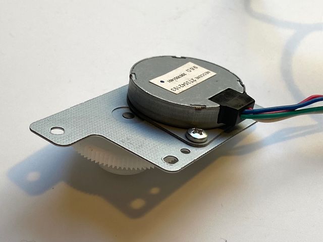 Motor de passo elétrico bipolar
