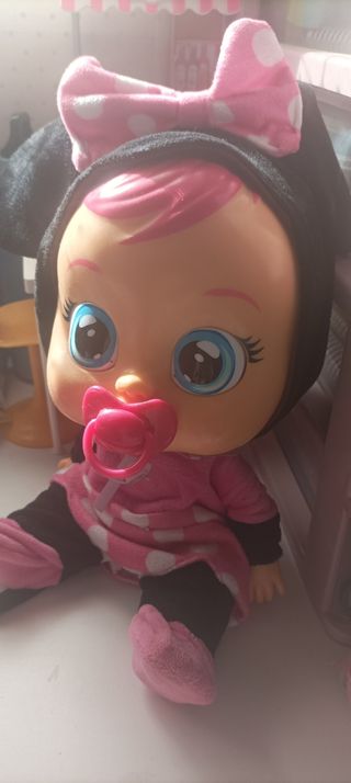 bebe llorón Minnie