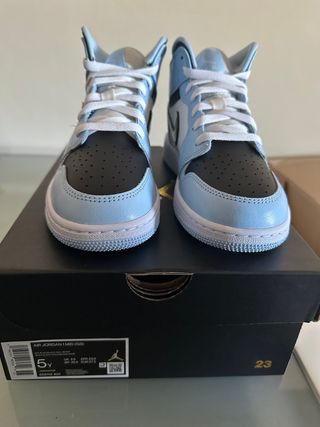 j1 mid ice blue