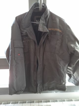 Anorak quicksilver talla 14 años 