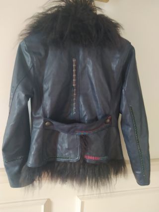 CHAQUETA DE PIE MARCA SOMINEMI