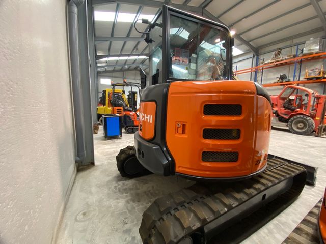 EXCAVADORA HITACHI ZX48U-5A CLR