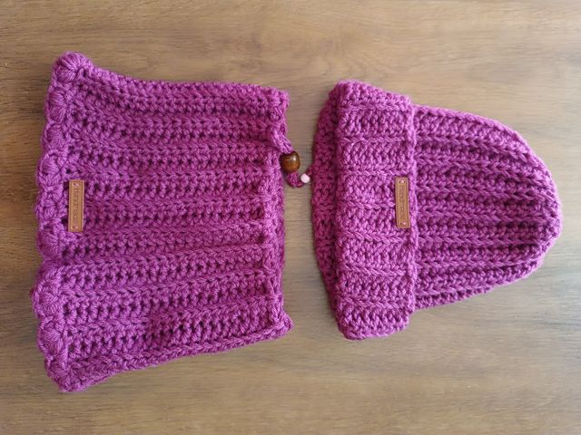 Gorro y braga de lana niña