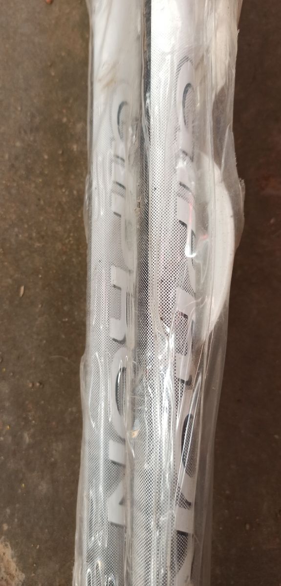 130, Palos esqui nuevos Gipron, nuevos