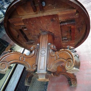 +200, AÑOS MESA NOGAL GRANDE BUEN ESTADO EXTENSIBL