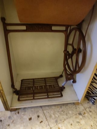 máquina de coser antigua singe urge
