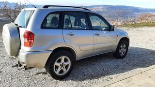 Toyota RAV4 2003