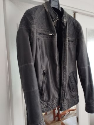 Cazadora cuero talla M