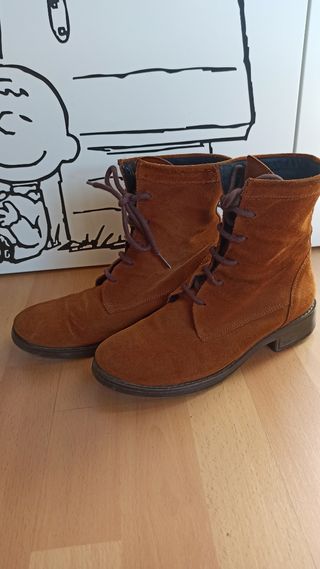 Botas piel , 39