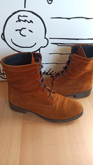 Botas piel , 39