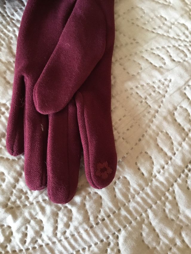 Guantes granates